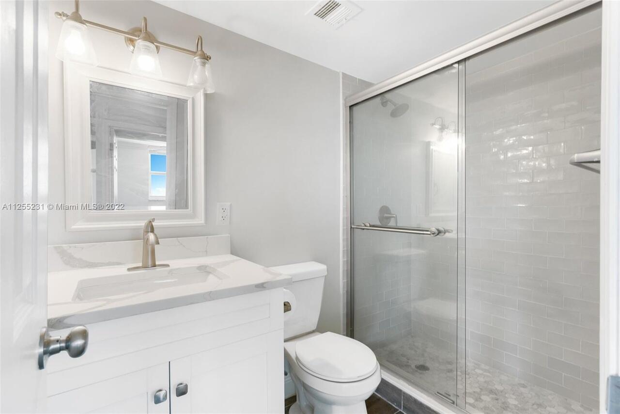 1505 North Riverside Drive, Unit 404 Pompano Beach, FL 33062 - Photo 18 of 22 A11255231_41_0