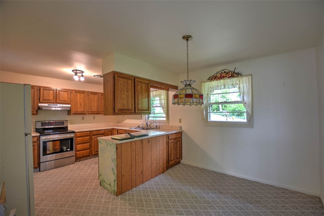 2405 Angle Court Decatur, IL 62521 - Photo 15 of 40