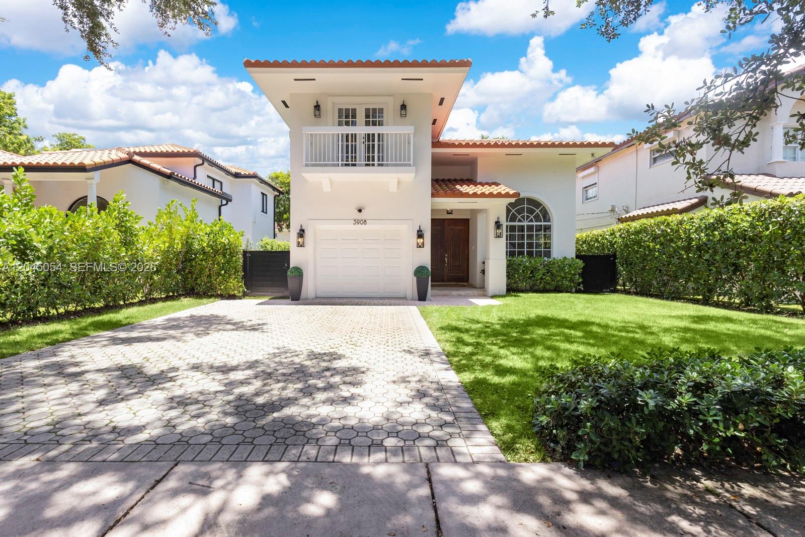 3908 Anderson Road Coral Gables, FL 33134 - Photo 2 of 25
