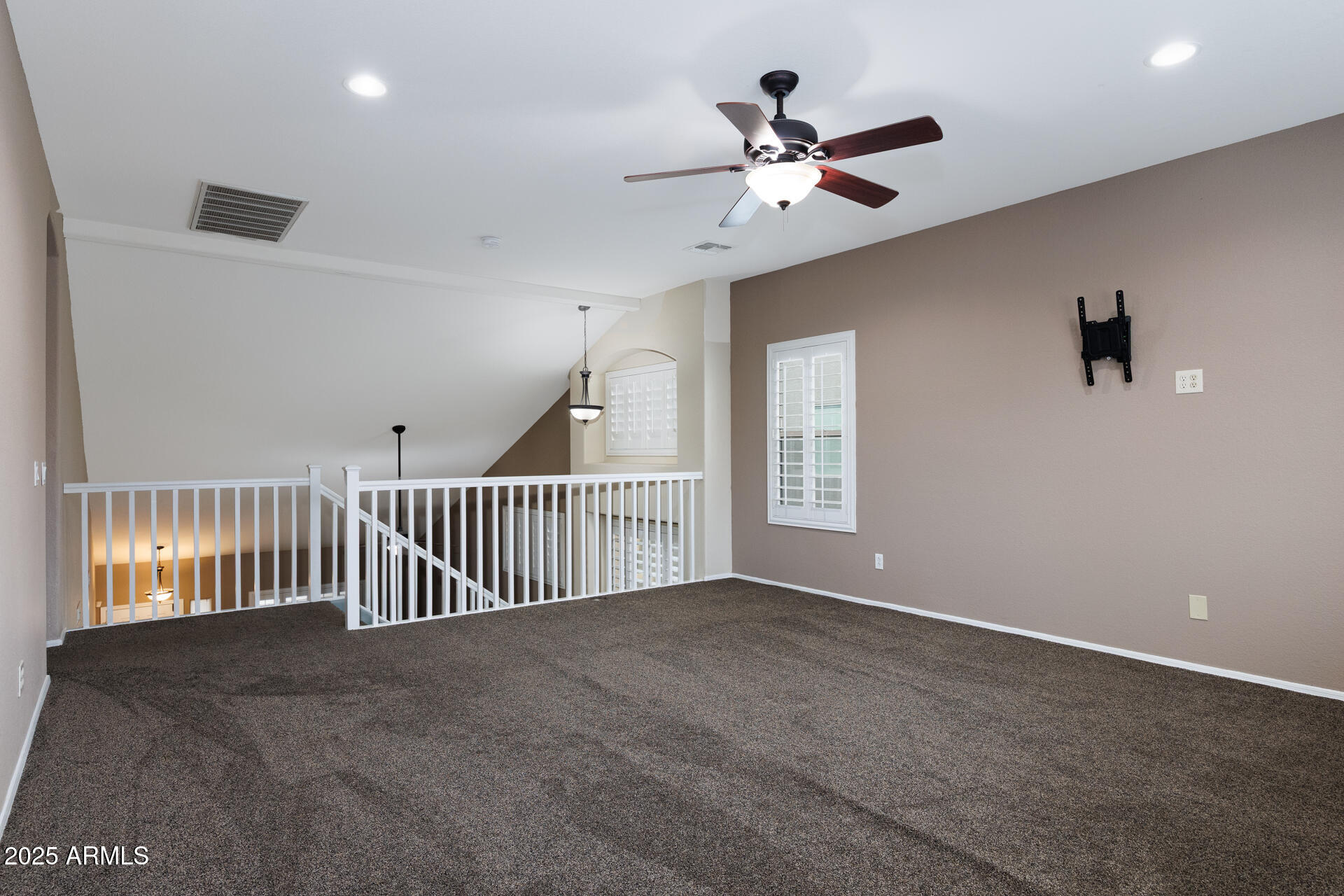 940 East Chelsea Drive San Tan Valley, AZ 85140 - Photo 28 of 54 Loft View