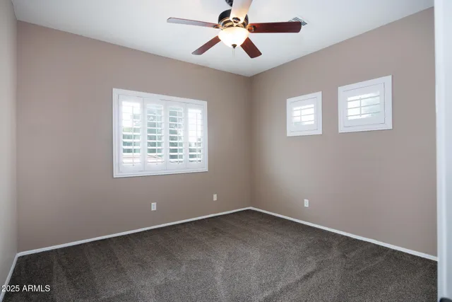 $574,500 | 940 East Chelsea Drive, San Tan Valley, AZ 85140