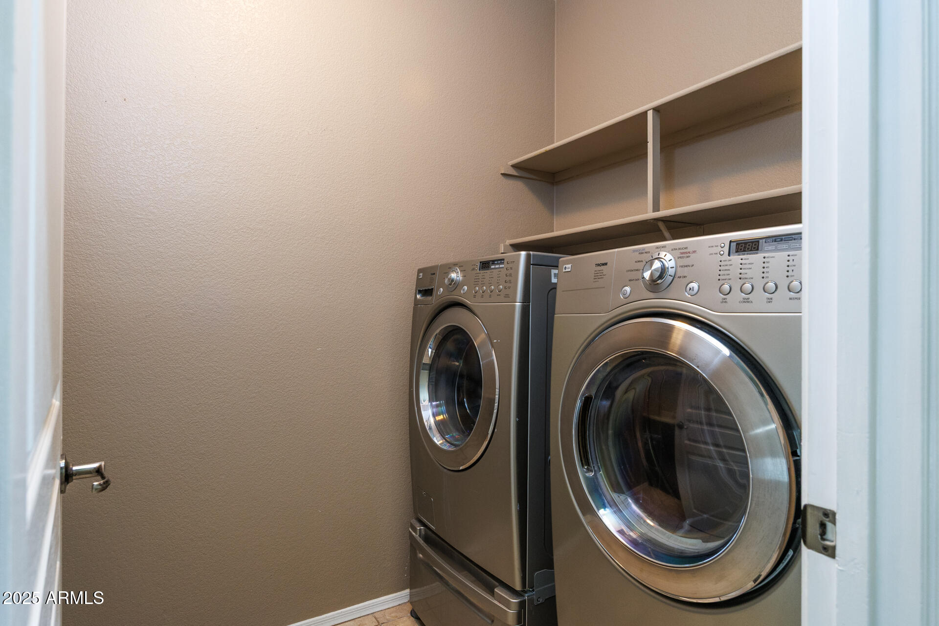 940 East Chelsea Drive San Tan Valley, AZ 85140 - Photo 41 of 54 Laundry