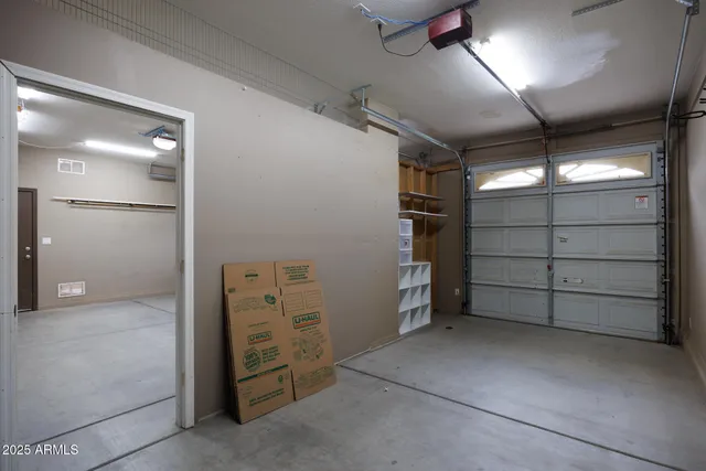 $574,500 | 940 East Chelsea Drive, San Tan Valley, AZ 85140