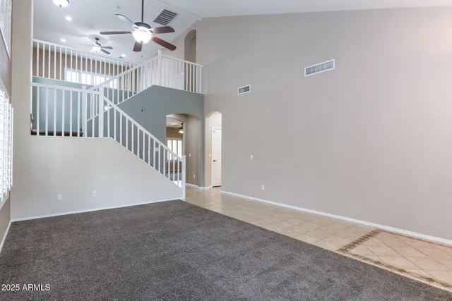 $574,500 | 940 East Chelsea Drive, San Tan Valley, AZ 85140