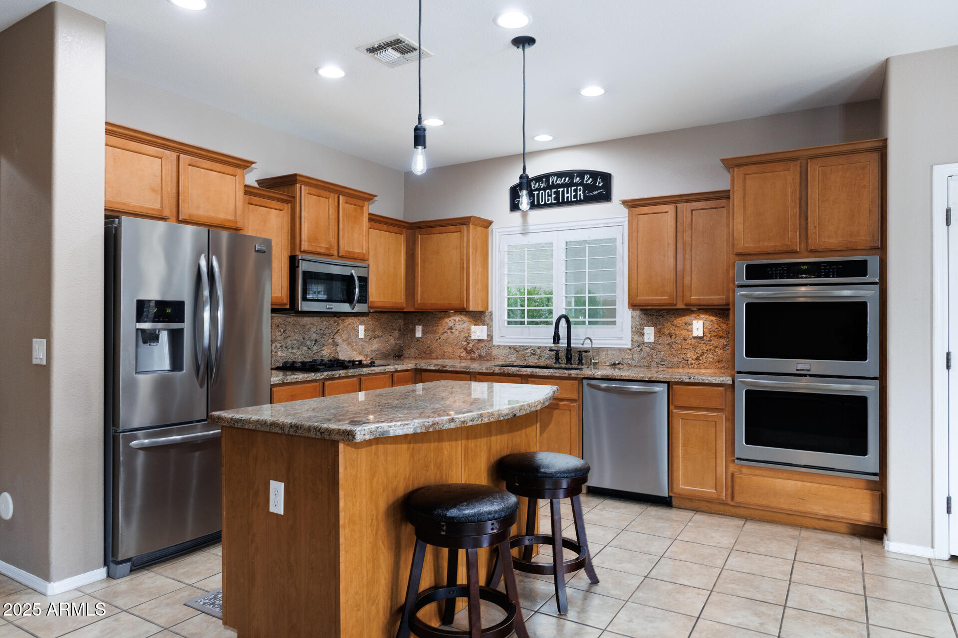 940 East Chelsea Drive San Tan Valley, AZ 85140 - Photo 9 of 54 Kitchen 1