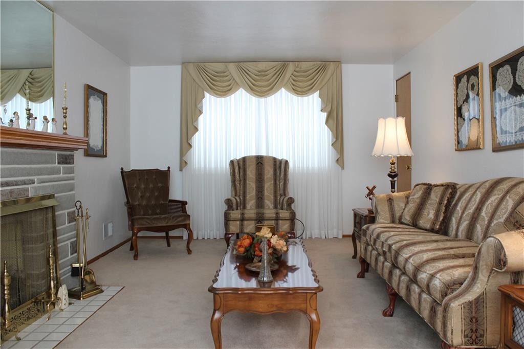 12 Baldwick Road Pittsburgh, PA 15205 - Photo 4 of 18 Gallery Image 4