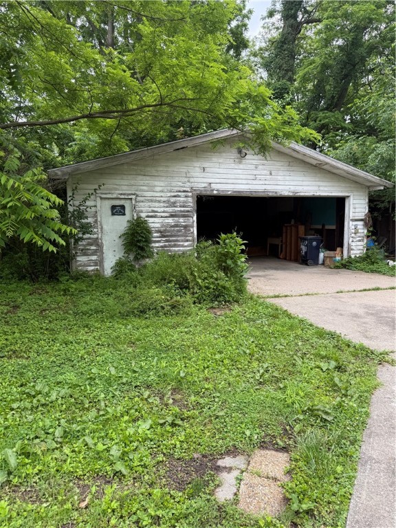 227 Fall Street Seneca Falls, NY 13148 - Photo 19 of 23