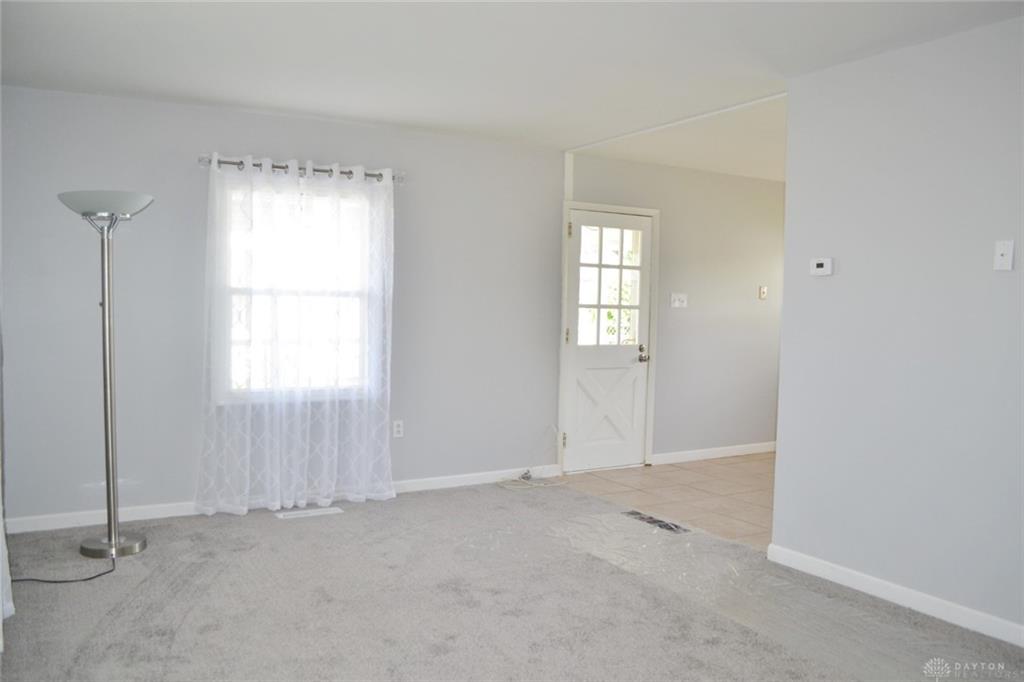 2134 Tanager Road Springfield, OH 45505 - Photo 9 of 29 Gallery Image 9