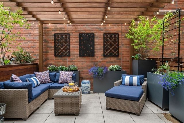 $1,162,500 | 100 Lovejoy Wharf, Unit 3K, Boston, MA 02114