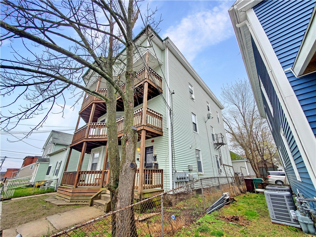 186 High Street Woonsocket, RI 02895 - Photo 2 of 41 Exterior