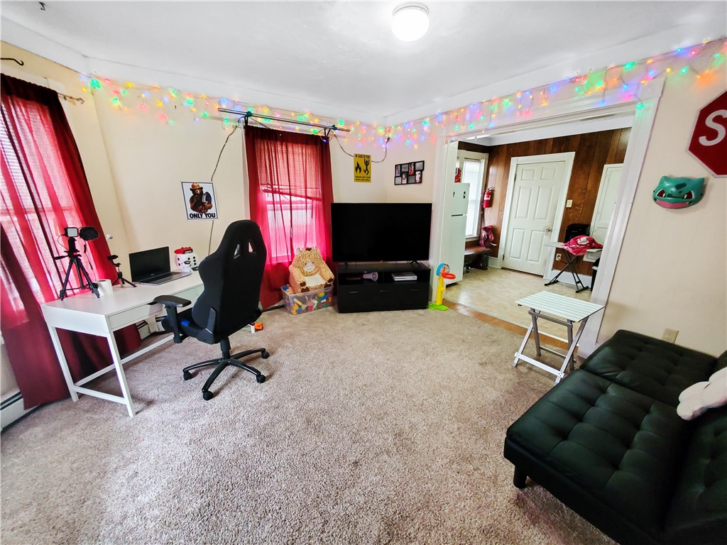 186 High Street Woonsocket, RI 02895 - Photo 29 of 41 2nd Floor Front - 1 Bed