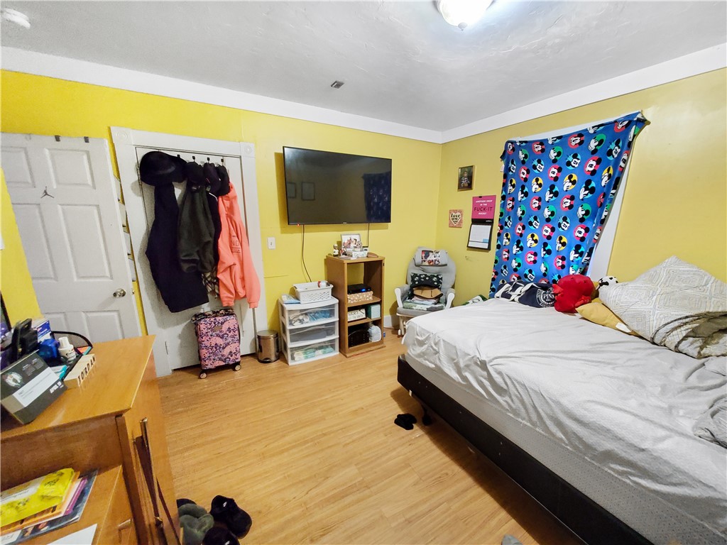 186 High Street Woonsocket, RI 02895 - Photo 10 of 41 1st Floor 3 Bed