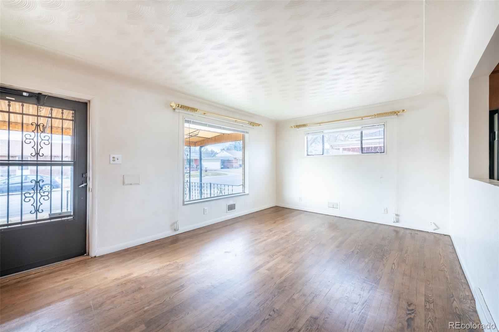 7010 Ruth Way Denver, CO 80221 - Photo 6 of 36 Gallery Image 6