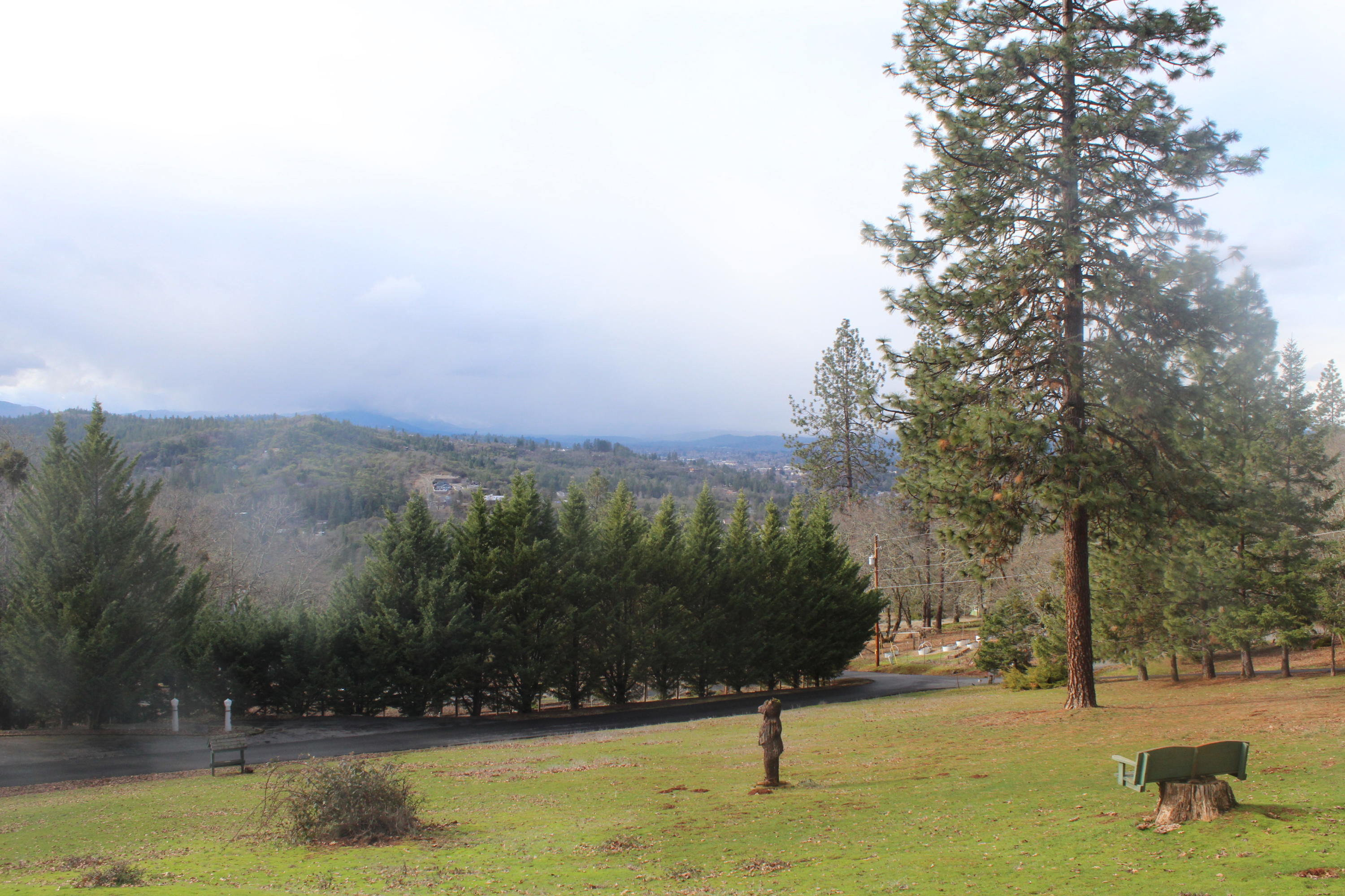 682 Trollview Road Grants Pass, OR 97527 - Photo 36 of 39 IMG_2366