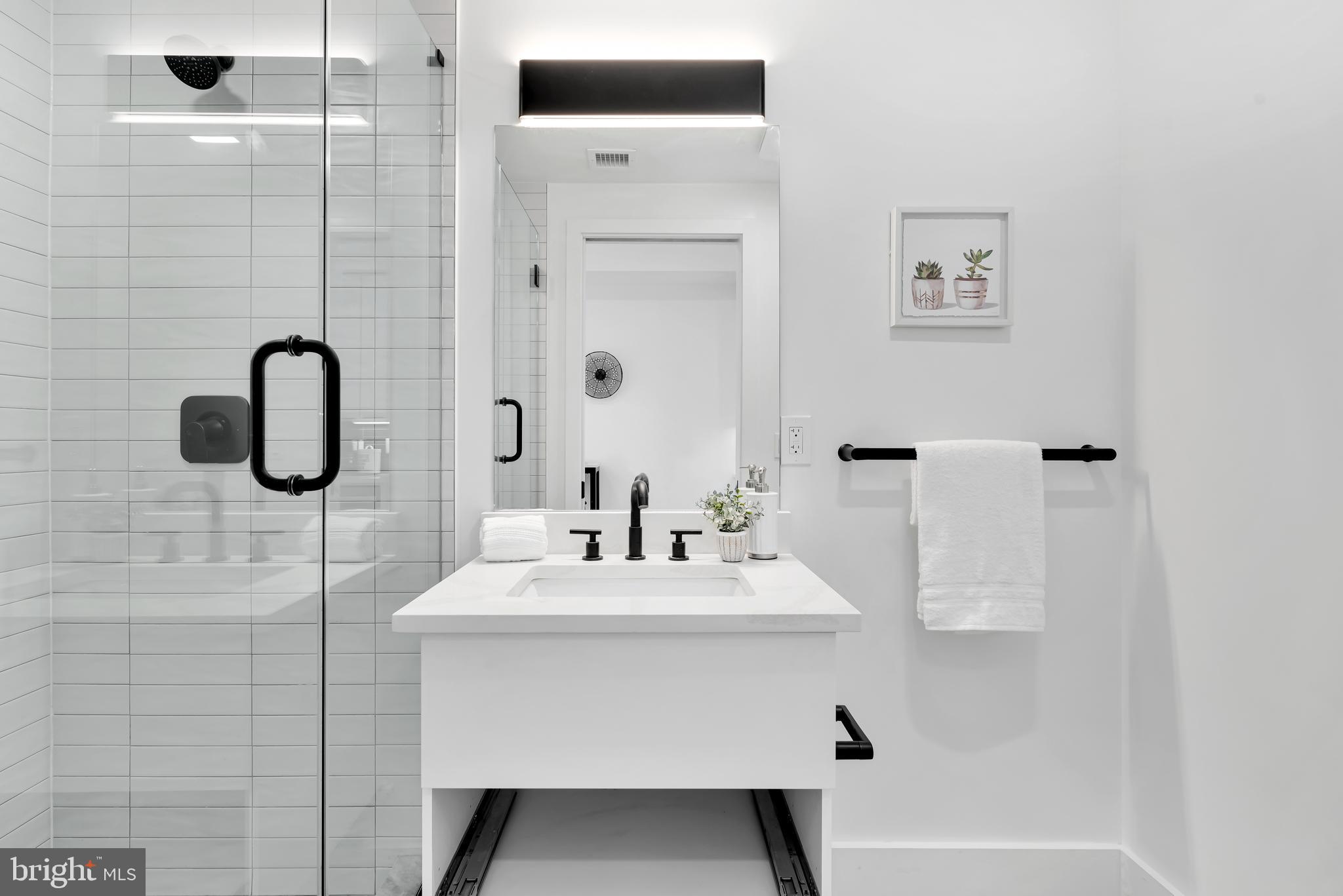 3817 14th Street Northwest, Unit 4 Washington, DC 20011 - Photo 13 of 15
