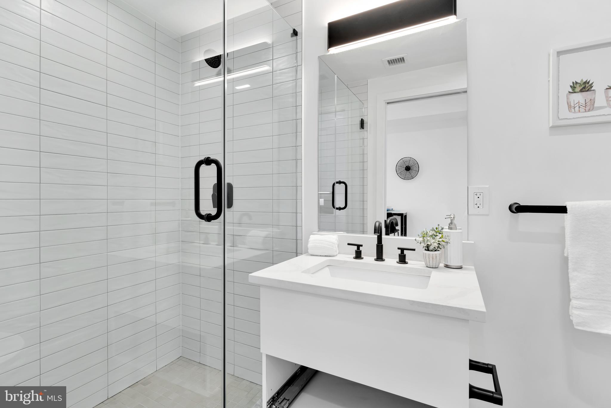 3817 14th Street Northwest, Unit 4 Washington, DC 20011 - Photo 14 of 15