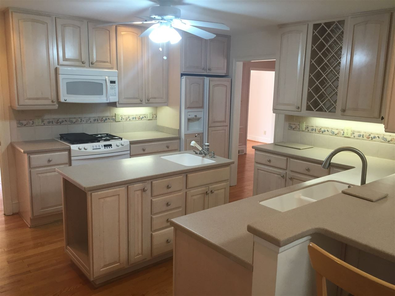 1745 Brooks Avenue Raleigh, NC 27607 - Photo 5 of 22 Photo 5