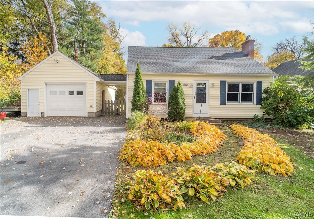7512 Elmcrest Road Liverpool, NY 13090 - Photo 1 of 1 Gallery Image 1
