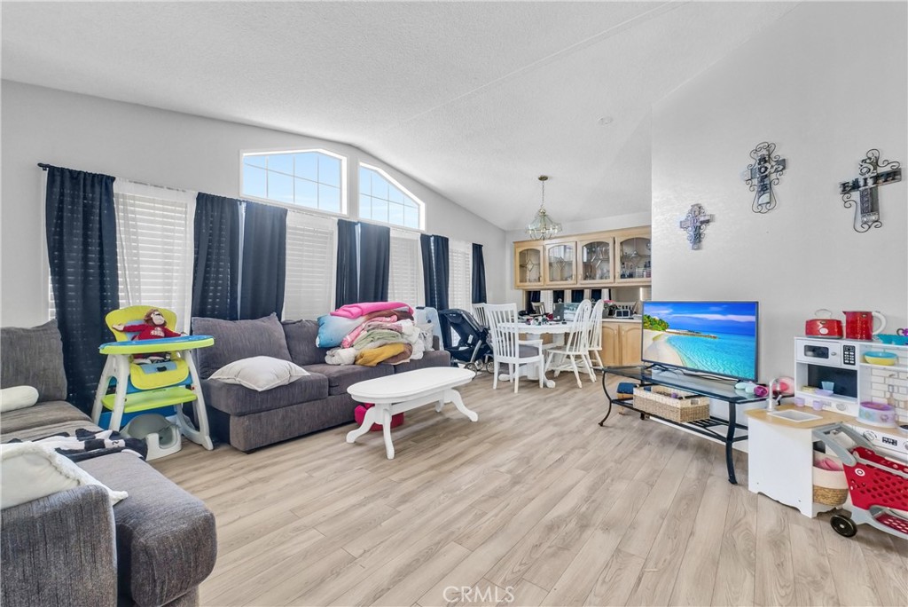 3800 West Wilson Street, Unit 332 Banning, CA 92220 - Photo 3 of 20