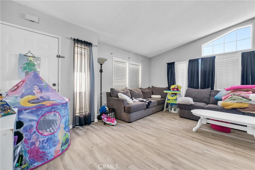 3800 West Wilson Street, Unit 332 Banning, CA 92220 - Photo 4 of 20
