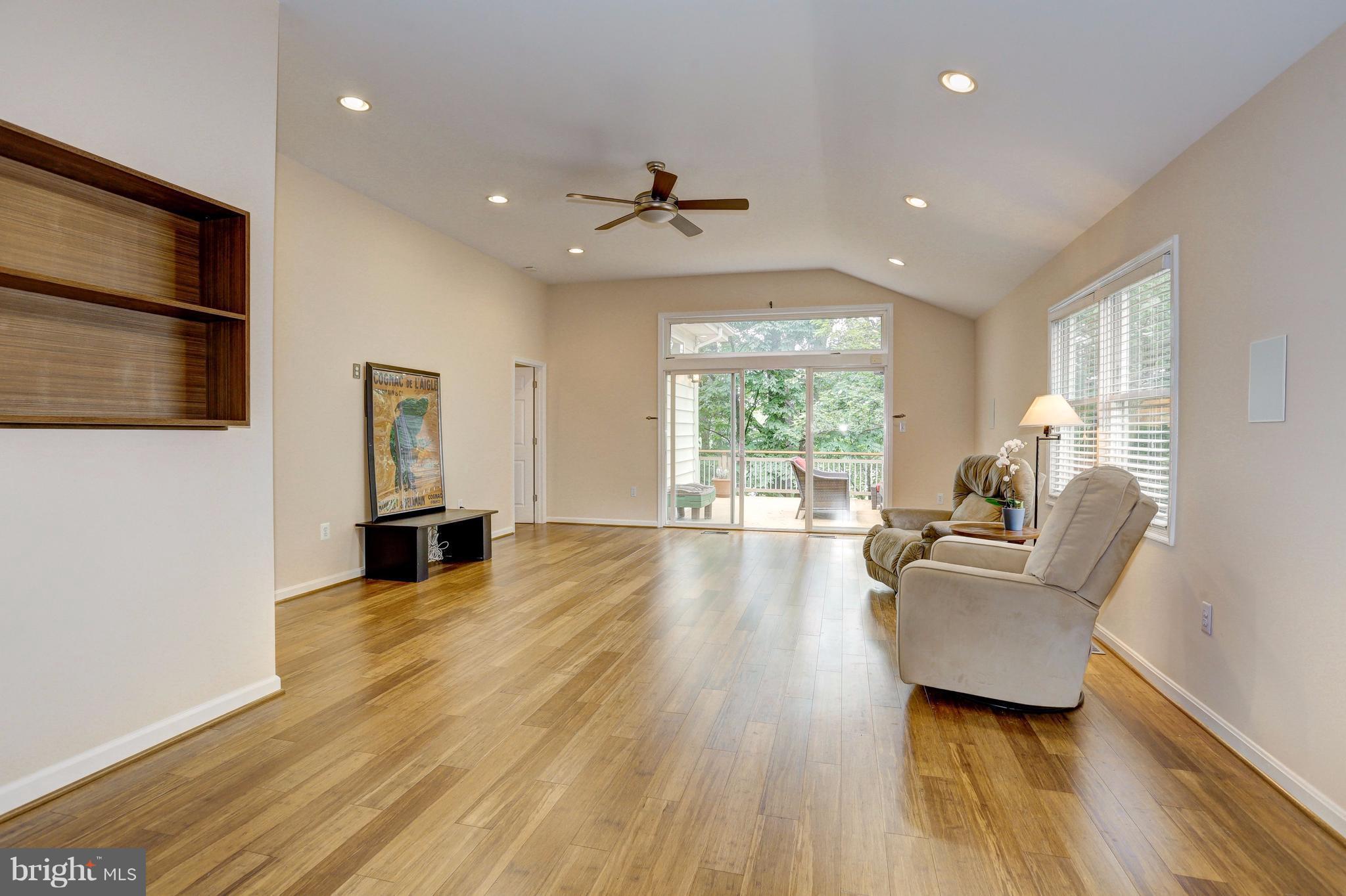 4108 Decatur Avenue Kensington, MD 20895 - Photo 8 of 30 Living Room