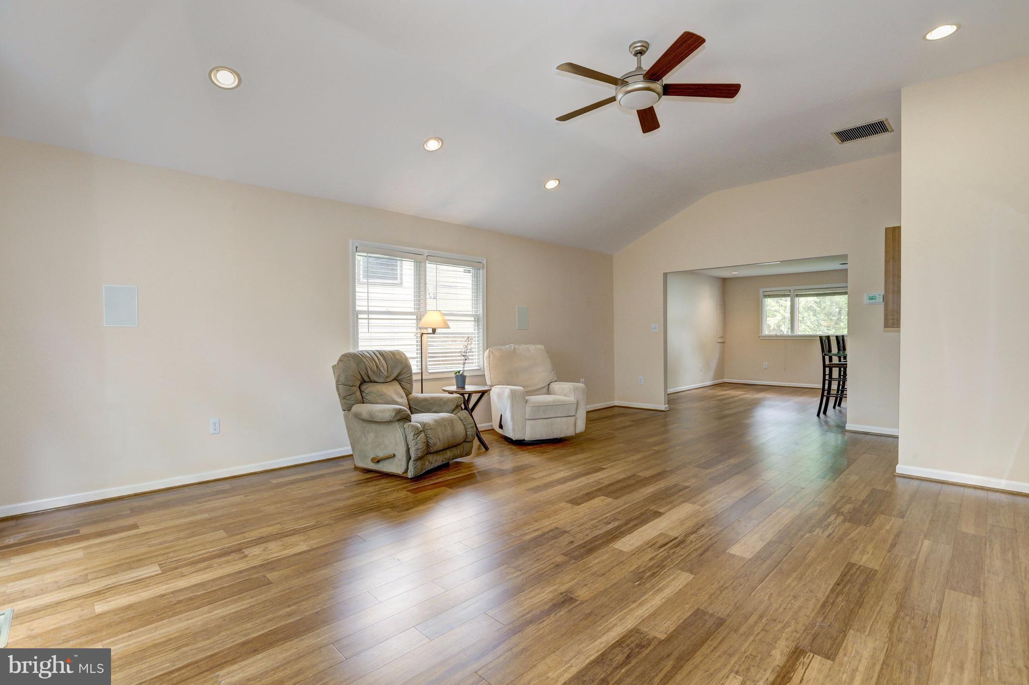 4108 Decatur Avenue Kensington, MD 20895 - Photo 9 of 30 Living Room