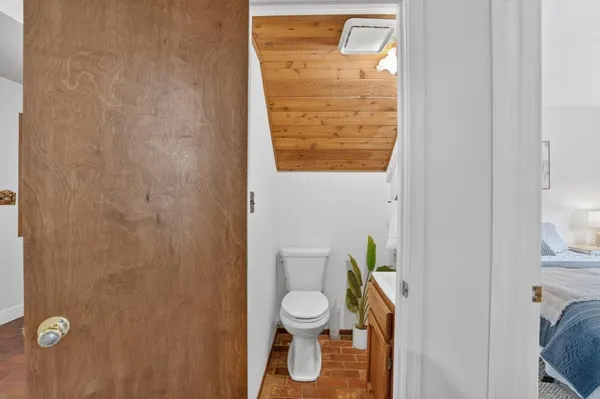 a bathroom with a toilet