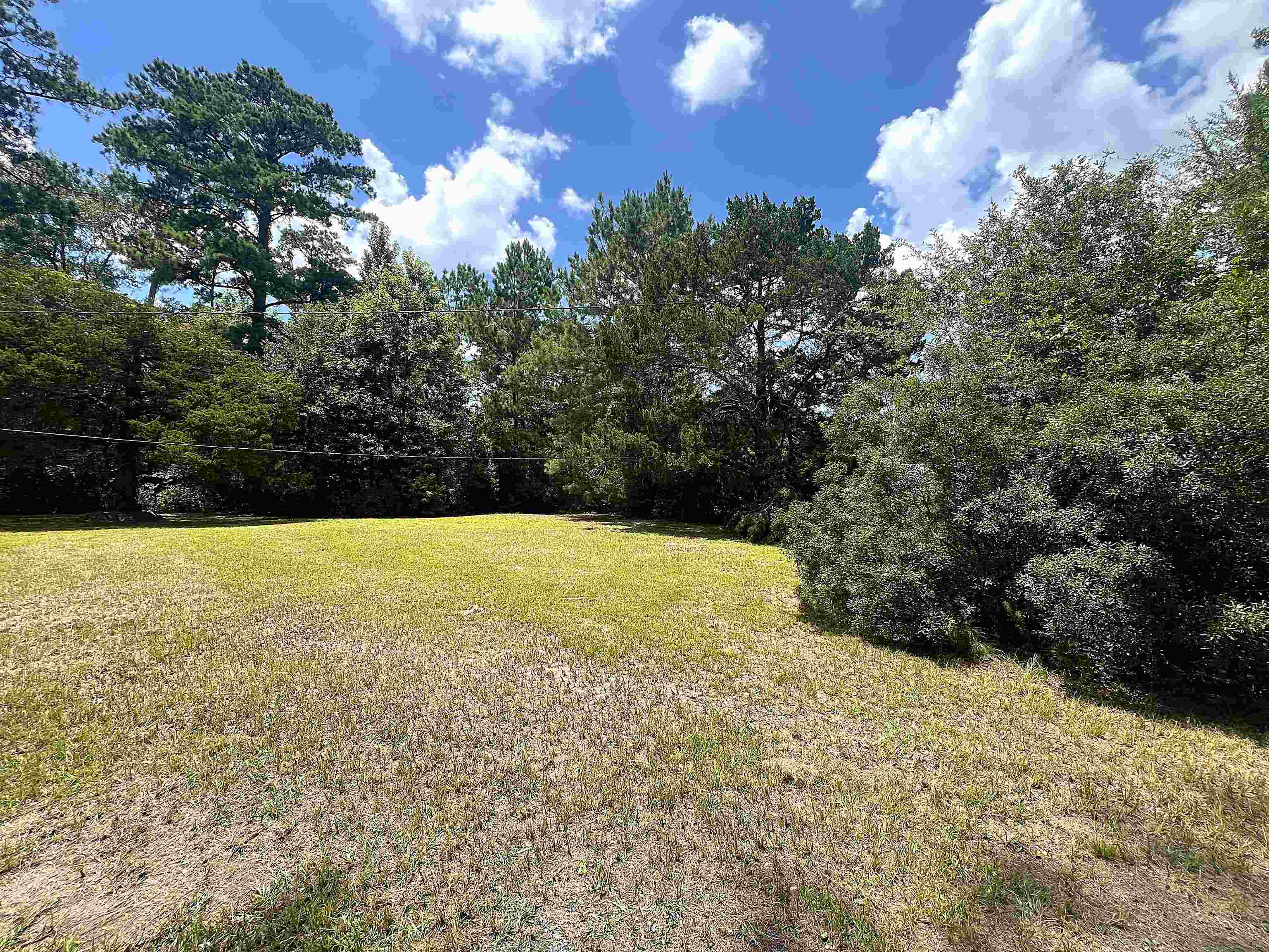 1380 Knupple Road Silsbee, TX 77656 - Photo 3 of 8 Gallery Image 3