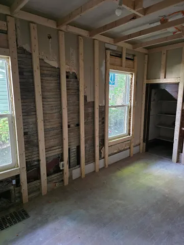 $190,000 | 2217 North Fremont Avenue, Minneapolis, MN 55411