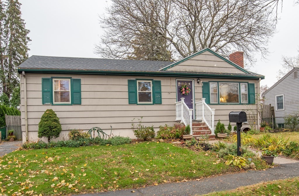 11 Melody Road Peabody, MA 01960 - Photo 3 of 32 Gallery Image 3