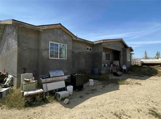 $274,900 | 14555 Bellflower Road, Santa Margarita, CA 93453