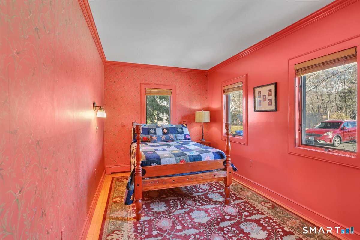 7 Point Comfort Road Waterford, CT 06385 - Photo 16 of 40