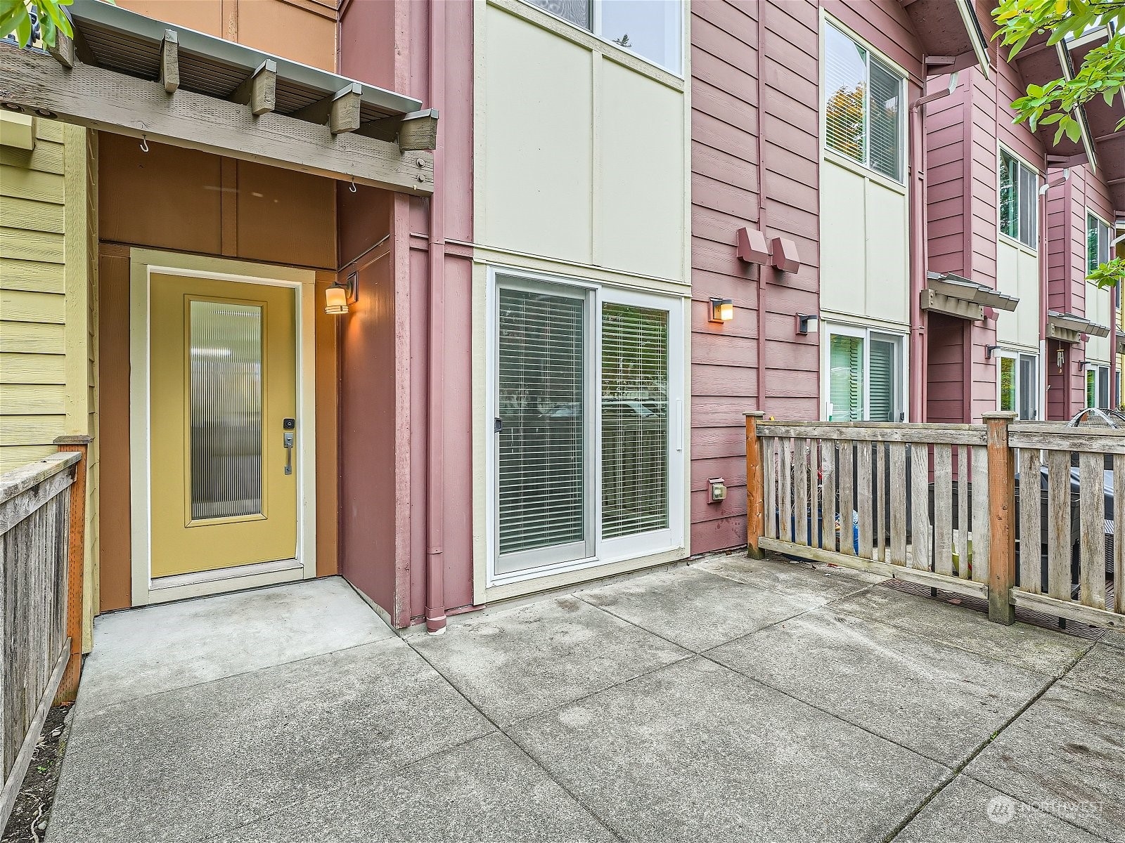 101 Sky Ridge Road Northwest, Unit 502 Issaquah, WA 98027 - Photo 2 of 31