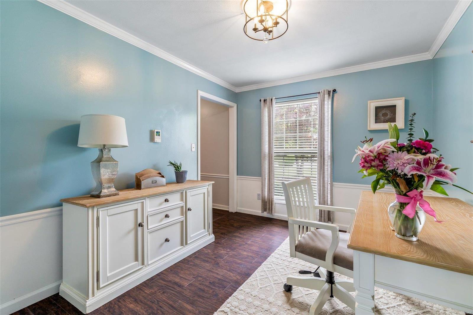 954 Chartrand Drive Ballwin, MO 63011 - Photo 13 of 44