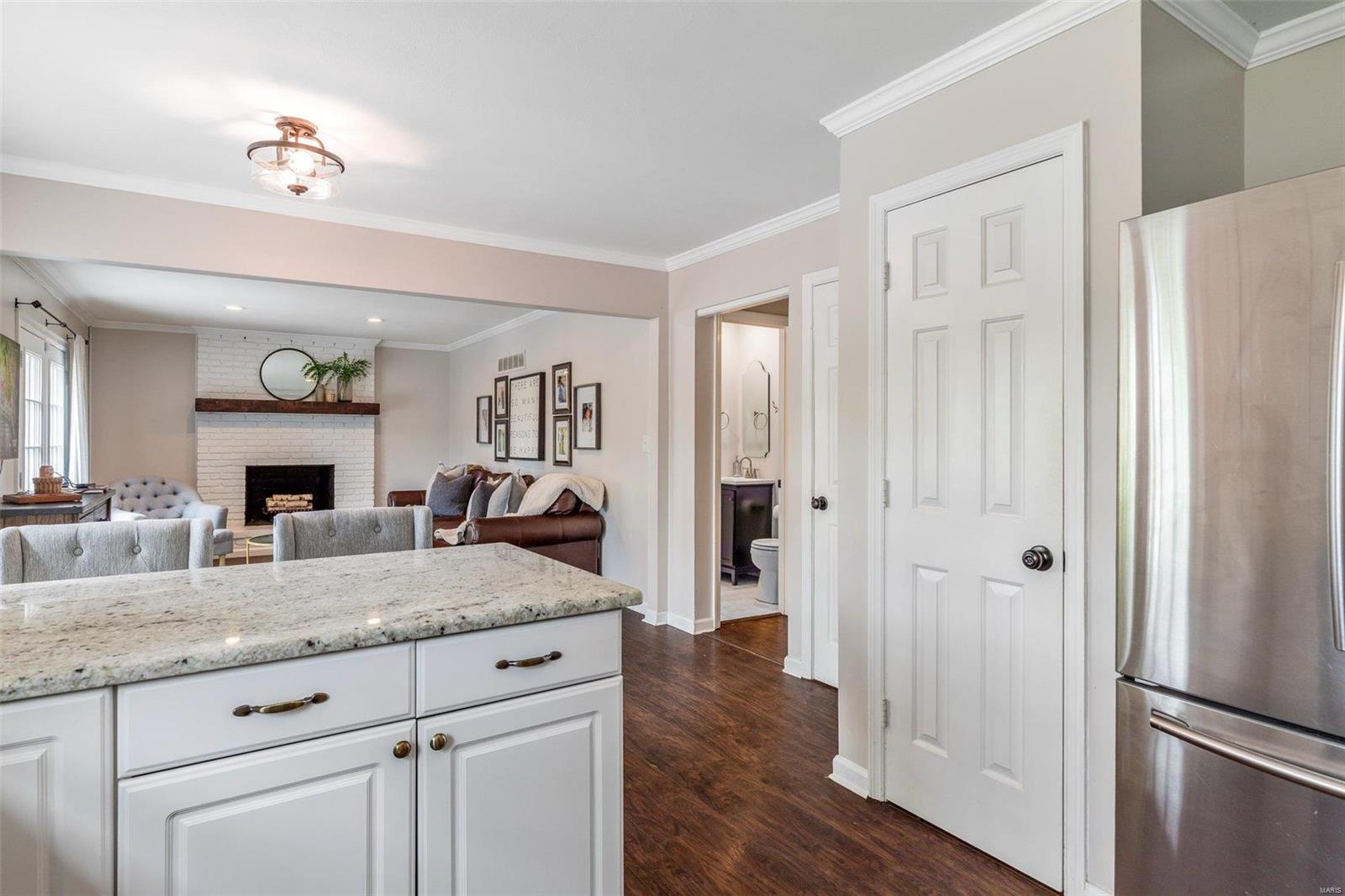 954 Chartrand Drive Ballwin, MO 63011 - Photo 20 of 44