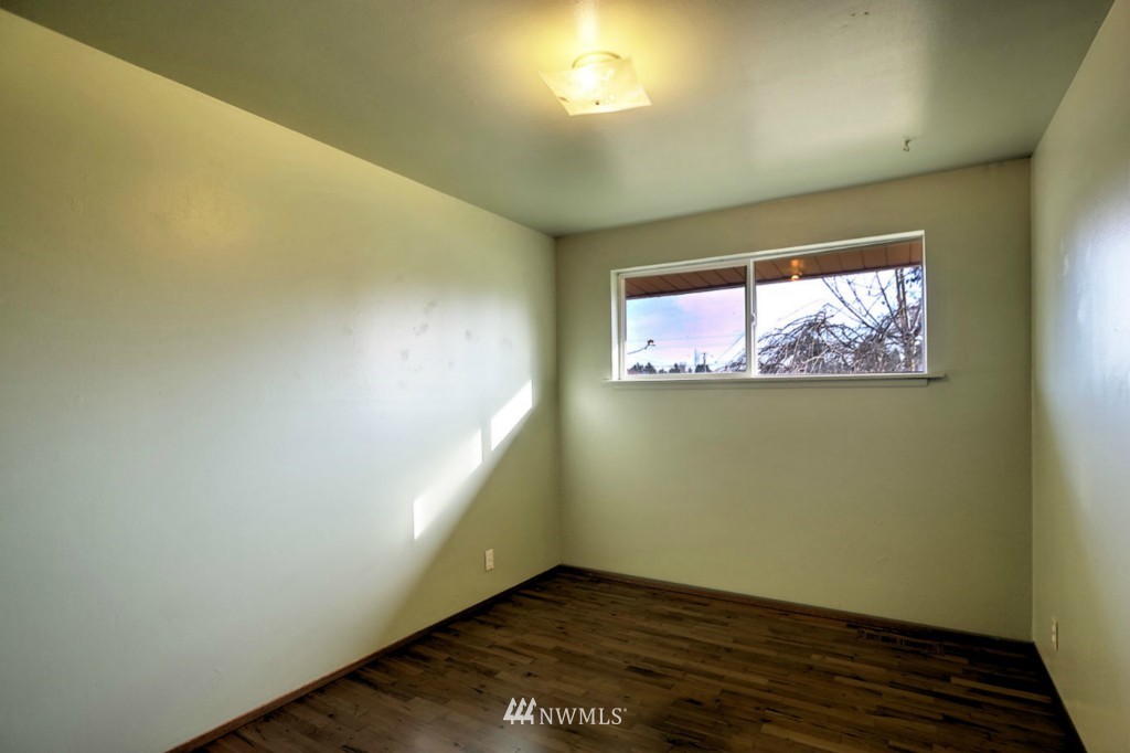 10644 Southeast 199th Street Renton, WA 98055 - Photo 17 of 19 Gallery Image 17