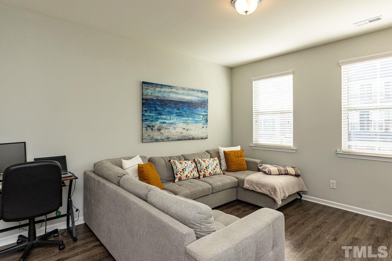 6128 Kayton Street Raleigh, NC 27616 - Photo 9 of 30 Gallery Image 9