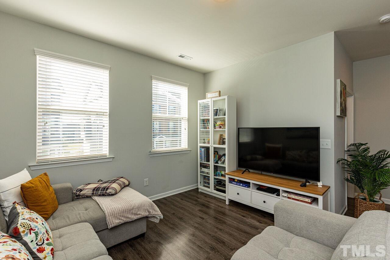 6128 Kayton Street Raleigh, NC 27616 - Photo 10 of 30 Gallery Image 10