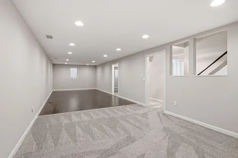 $750,000 | 4850 West 64th Street, Edina, MN 55435
