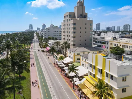 a picture of city view