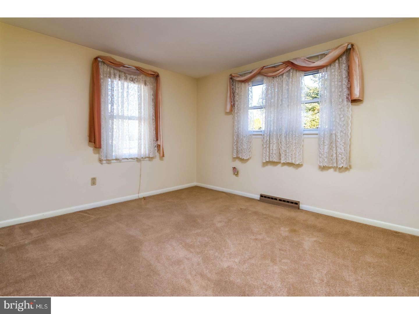 3036 Elm Road Reading, PA 19605 - Photo 9 of 23 Gallery Image 9