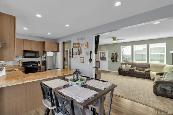 $400,000 | 442 2nd Avenue, Deer Trail, CO 80105