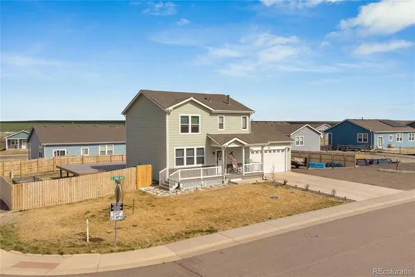 $400,000 | 442 2nd Avenue, Deer Trail, CO 80105