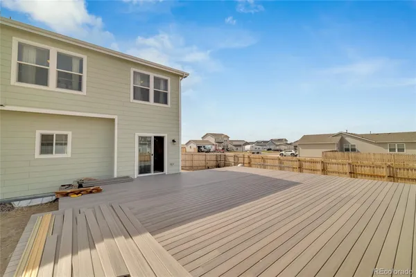 $400,000 | 442 2nd Avenue, Deer Trail, CO 80105