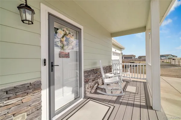 $400,000 | 442 2nd Avenue, Deer Trail, CO 80105