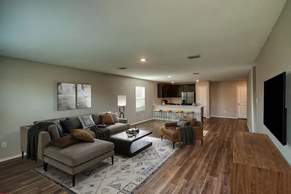$269,999 | 1007 Lady Bird Street, Ennis, TX 75119