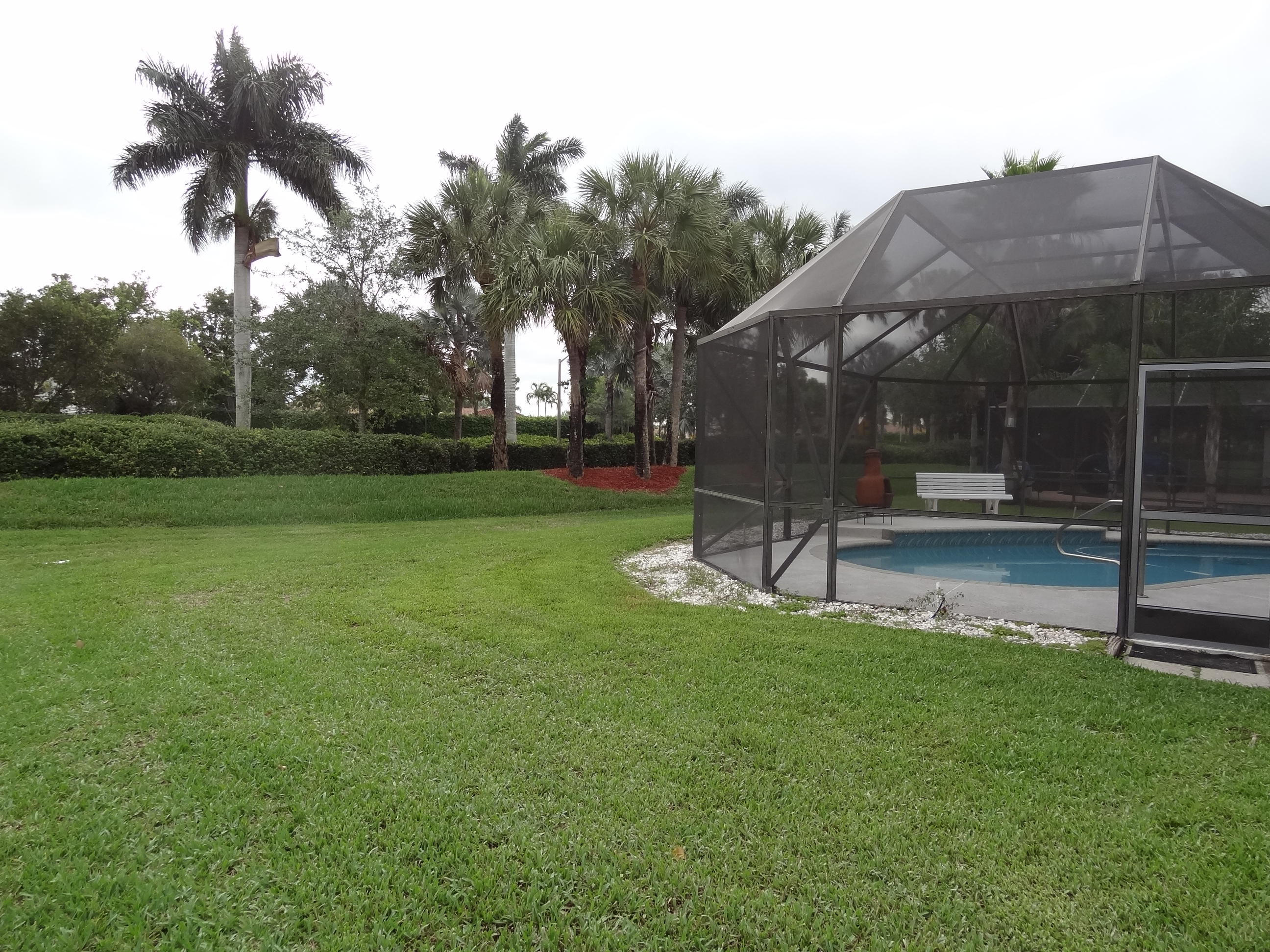22099 Flower Drive Boca Raton, FL 33428 - Photo 3 of 25 DSC00340