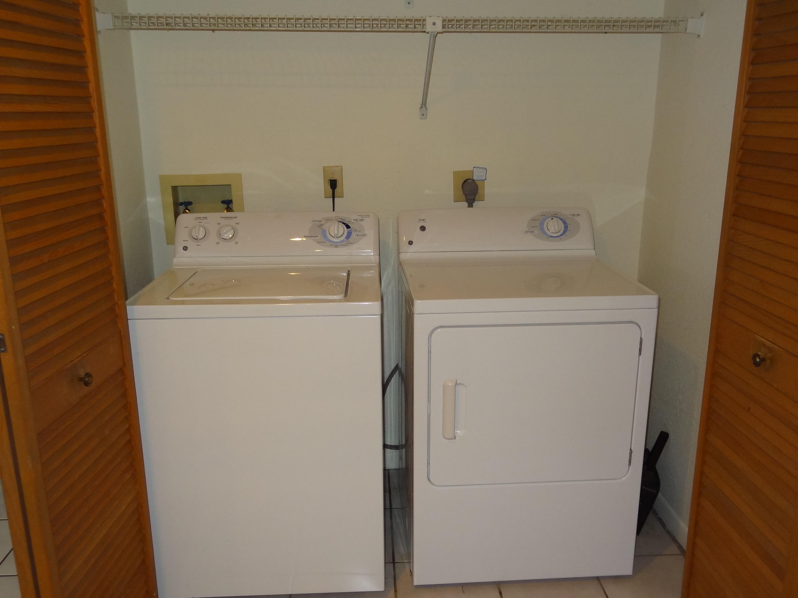 22099 Flower Drive Boca Raton, FL 33428 - Photo 10 of 25 WASHER/DRYER SET UP IN CLOSET