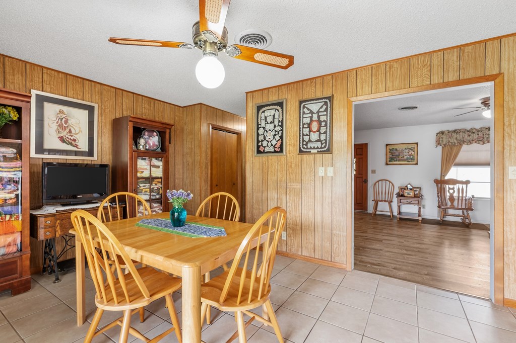 4402 Cherry Mountain Loop Fredericksburg, TX 78624 - Photo 11 of 28