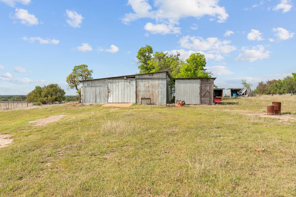 4402 Cherry Mountain Loop Fredericksburg, TX 78624 - Photo 21 of 28